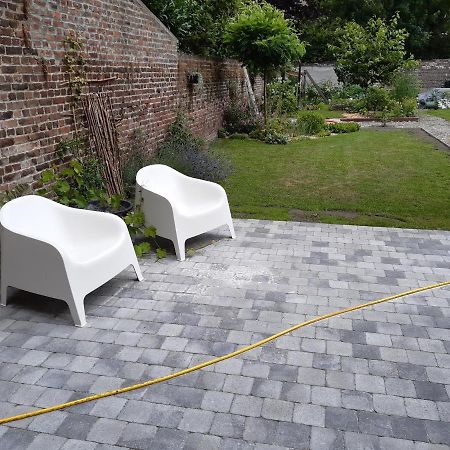 Appartement Rez Terrasse Et Jardin Huy Exterior photo